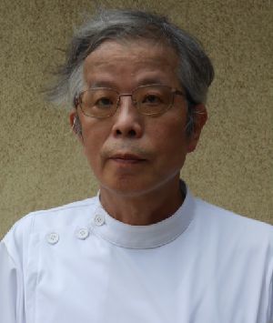 あん摩マッサージ指圧師・鍼灸師
井町 久男